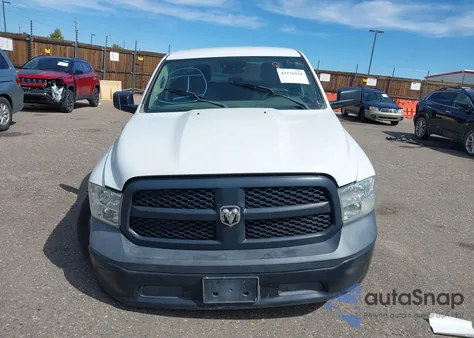 2018 Ram 1500 Tradesman 4X2 5'7 Box z USA, uszkodzony, nr VIN 1C6RR6KM0JS278331